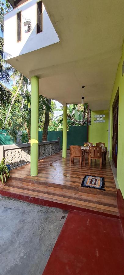 Wimala B&B เบนโตตา ภายนอก รูปภาพ