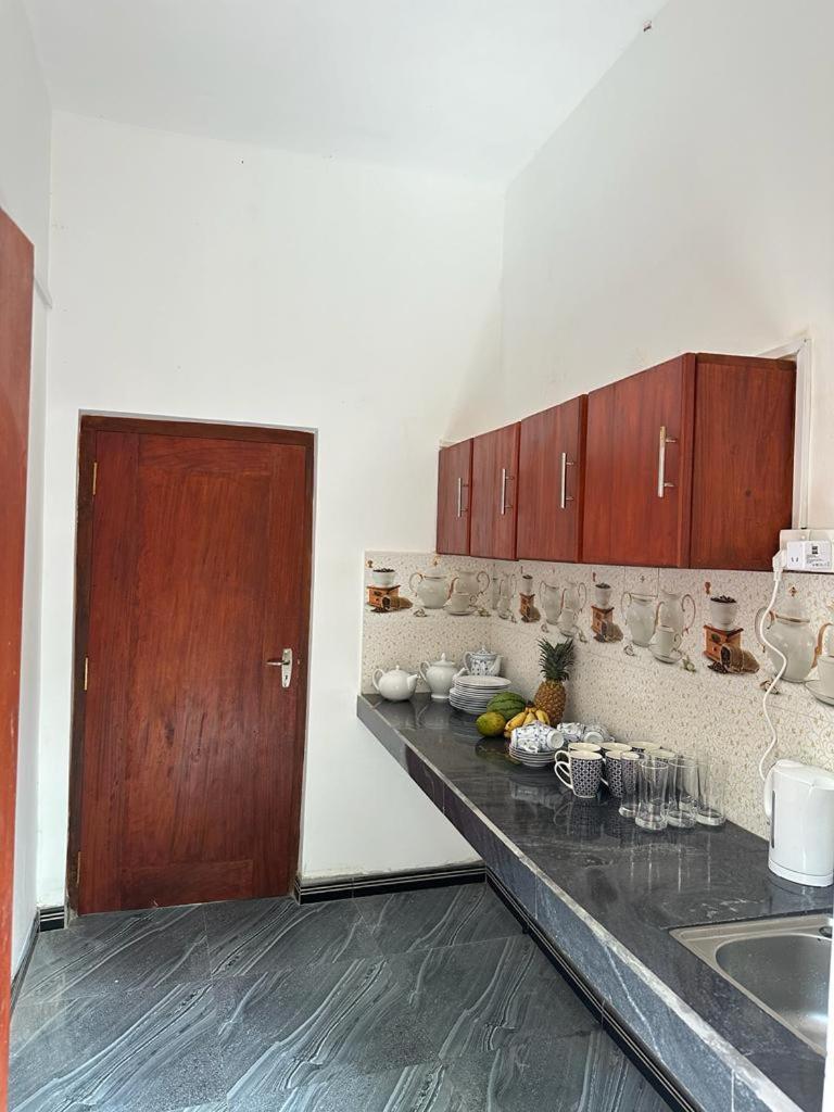 Wimala B&B เบนโตตา ภายนอก รูปภาพ